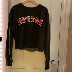 BOSTON cropped sweatshirt size M